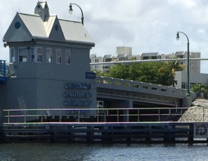 I was so busy taking a picture of Blue Moon I missed a shot of this sign on the bridge:  Welcome to Ft. Lauderdale the Yachting Capital of the World.  I'd have to agree.  Cliff took this one from the restaurant.